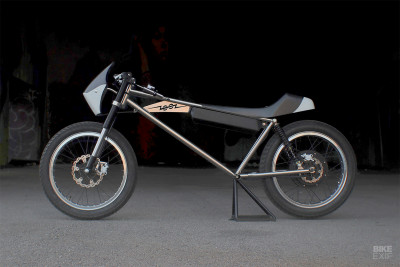 Perpaduan Unik Motor dan Sepeda dari Zooz Concept 01 thumbnail